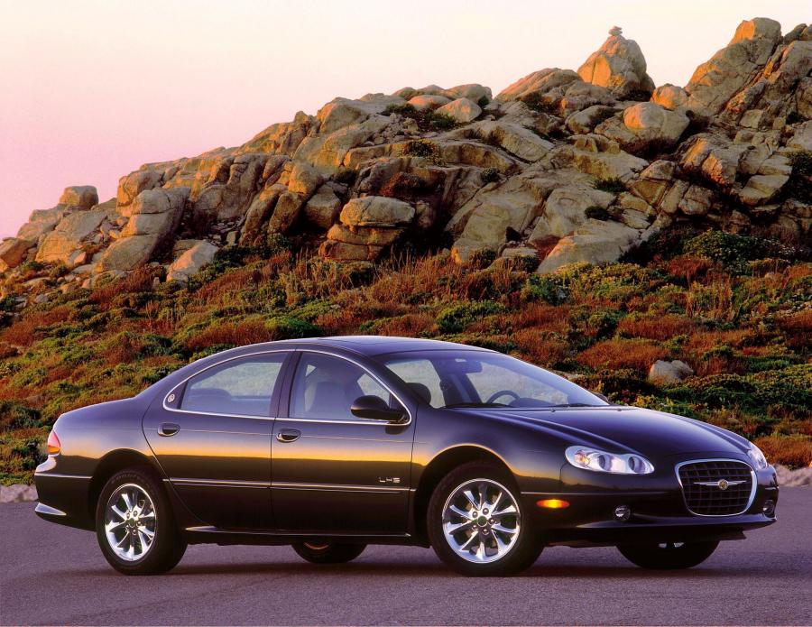  Chrysler LHS 1999 года  (фото 6 из 18)